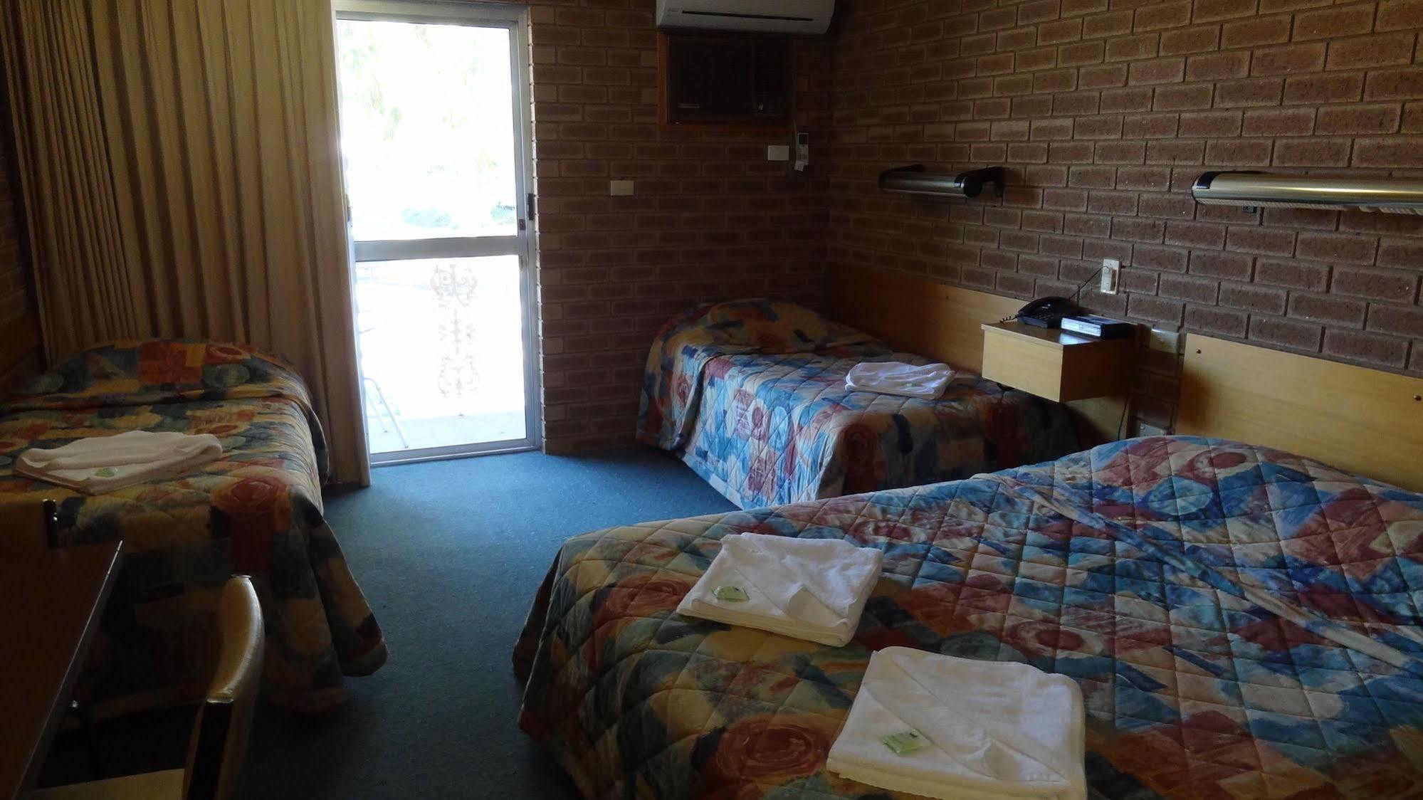 Corowa Golf Club Motel Ngoại thất bức ảnh